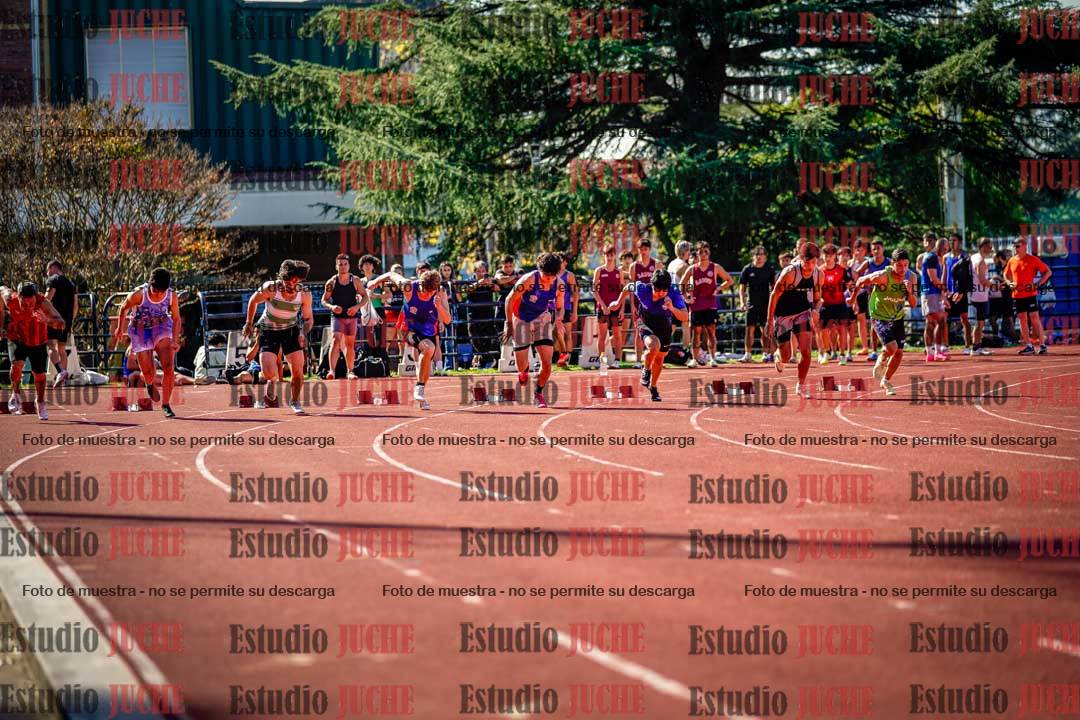 Fotos de los 100 m llanos de varones
