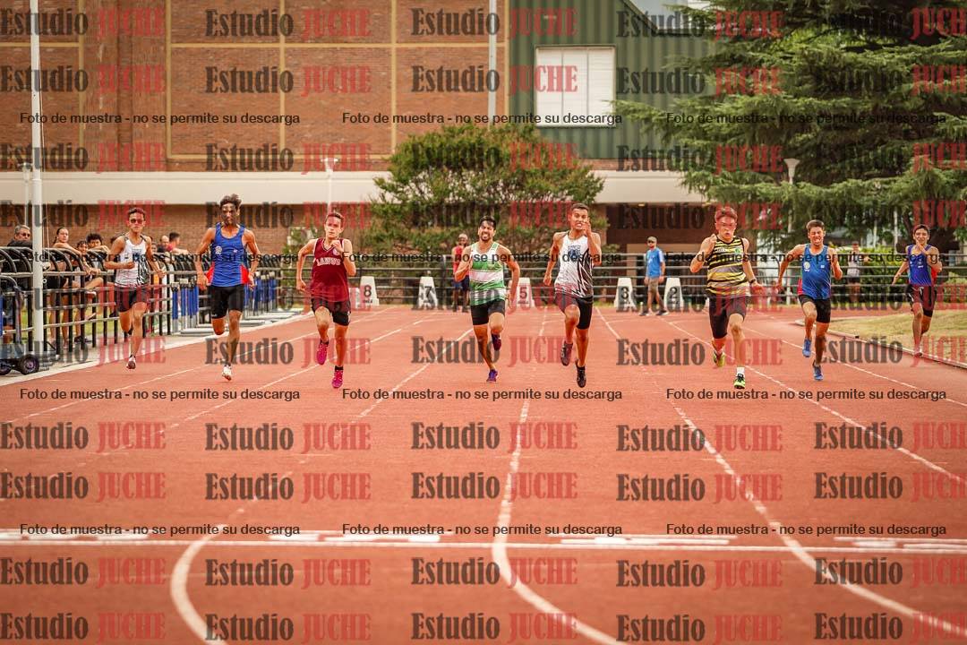 Fotos de los 200 m llanos de varones