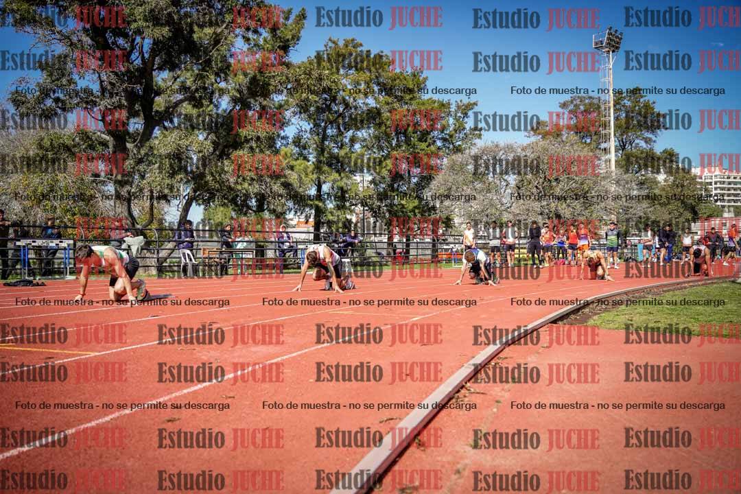 Fotos de los 200 m llanos de varones