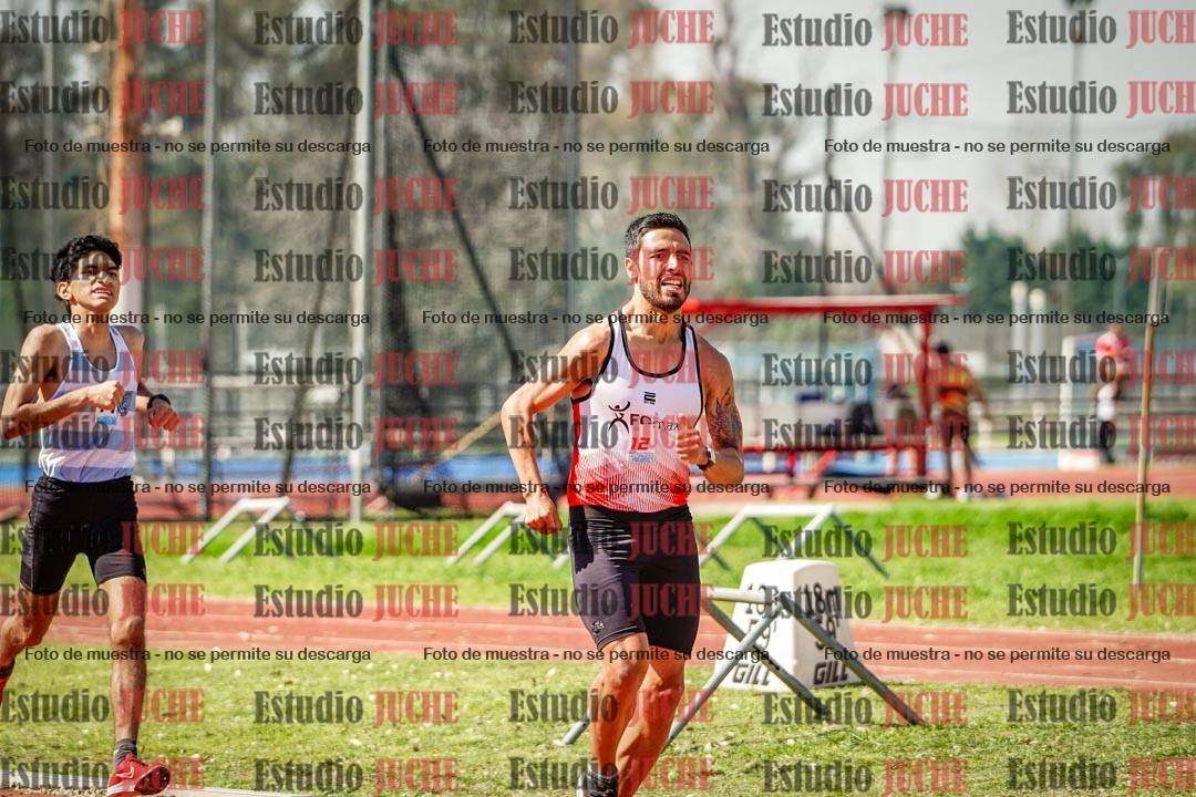 Fotos de los 1500 m llanos de varones