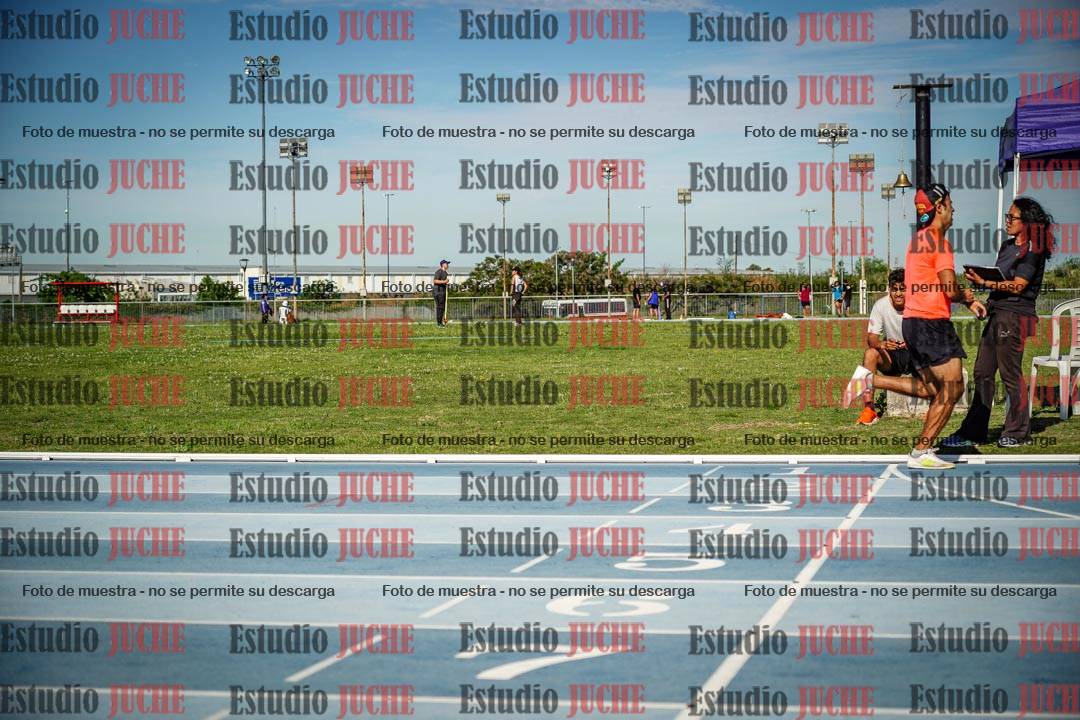 Fotos de los 1500 m llanos de varones