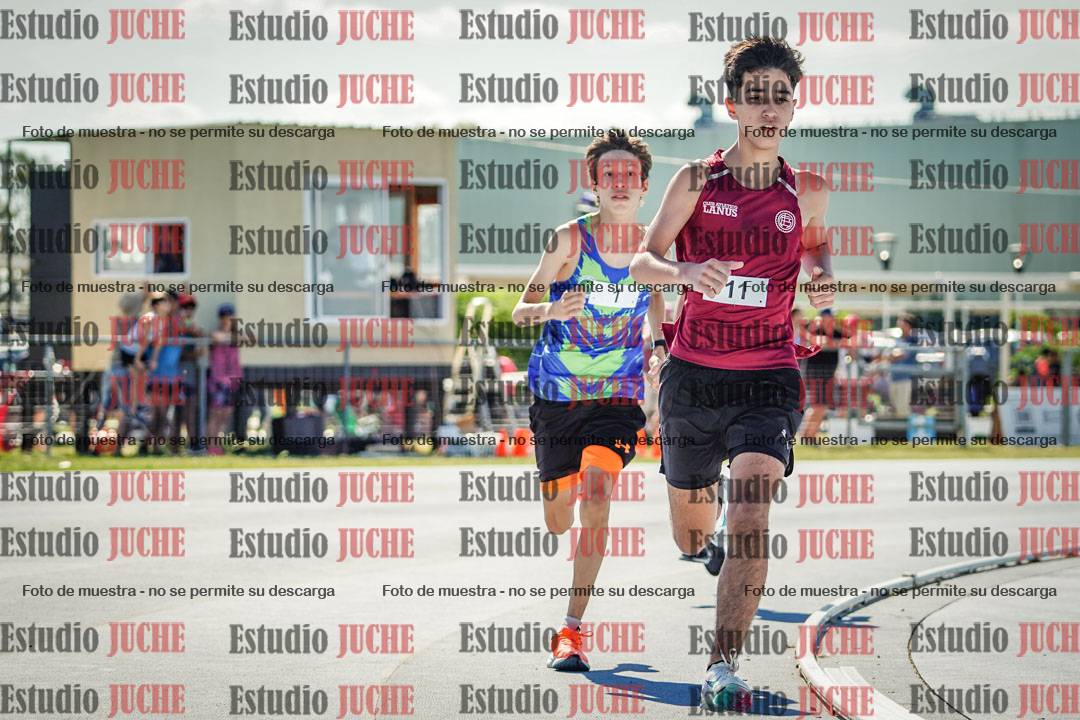 Fotos de los 600 m llanos de varones