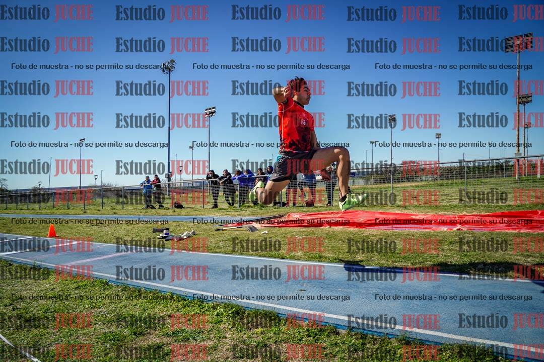 Fotos del salto triple de varones