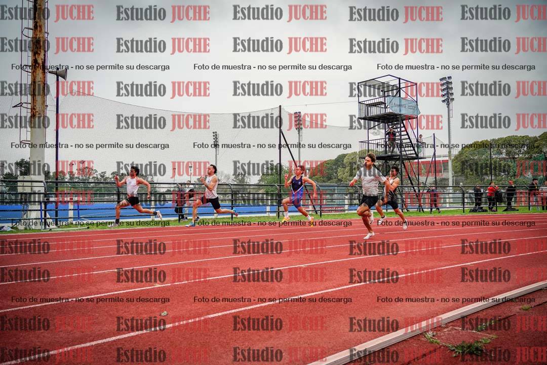 Fotos de los 200 m llanos de varones