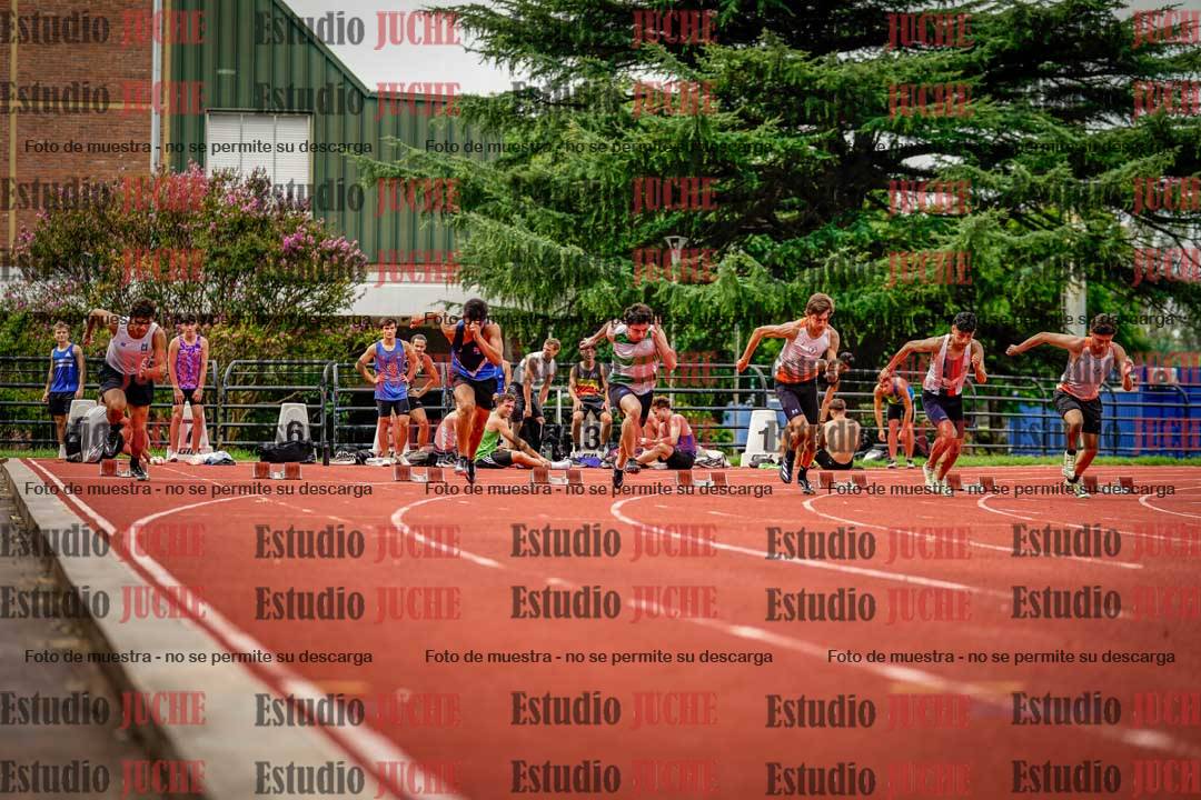 Fotos de los 100 m llanos de varones - FINAL