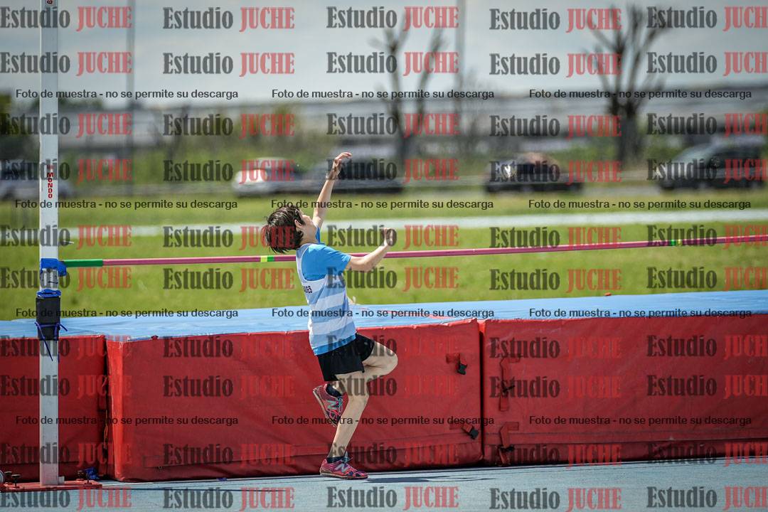 Fotos del salto en alto de varones - U12