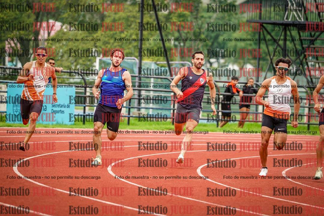 Fotos de los 400 m llanos de varones