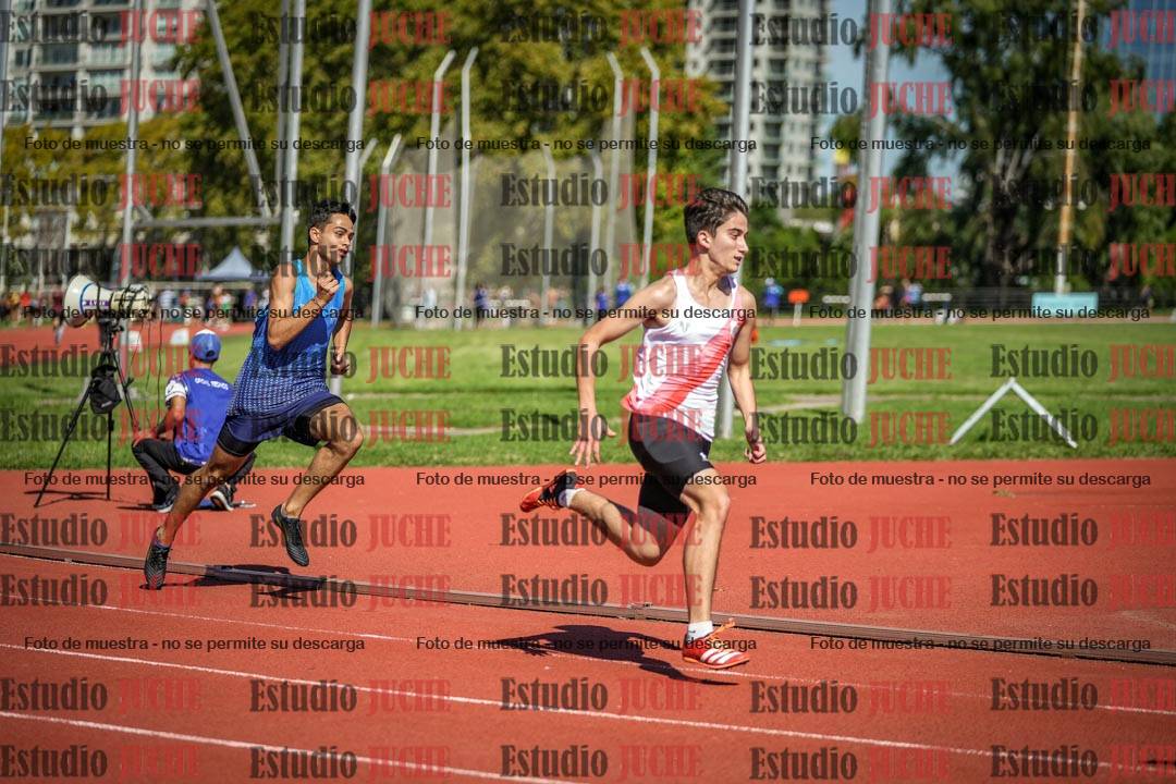 Fotos de los 200 m llanos de varones