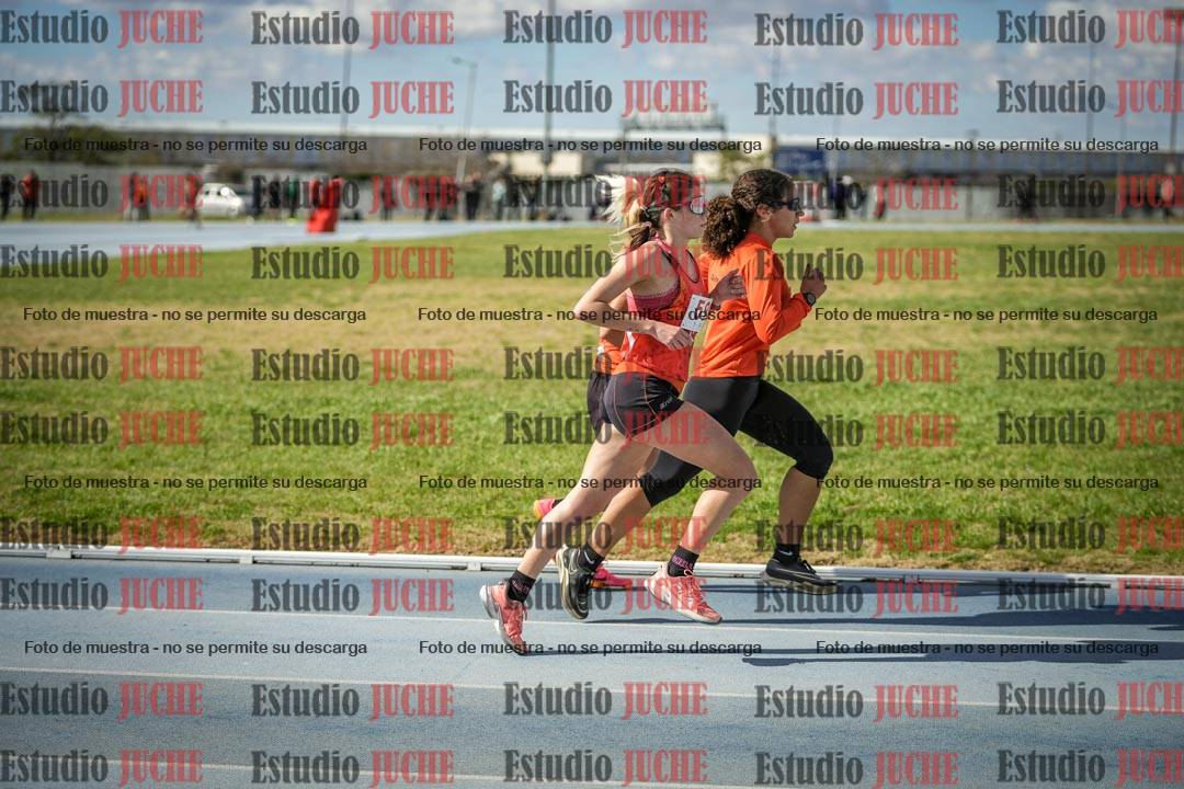 Fotos de los 5000 m llanos de mujeres