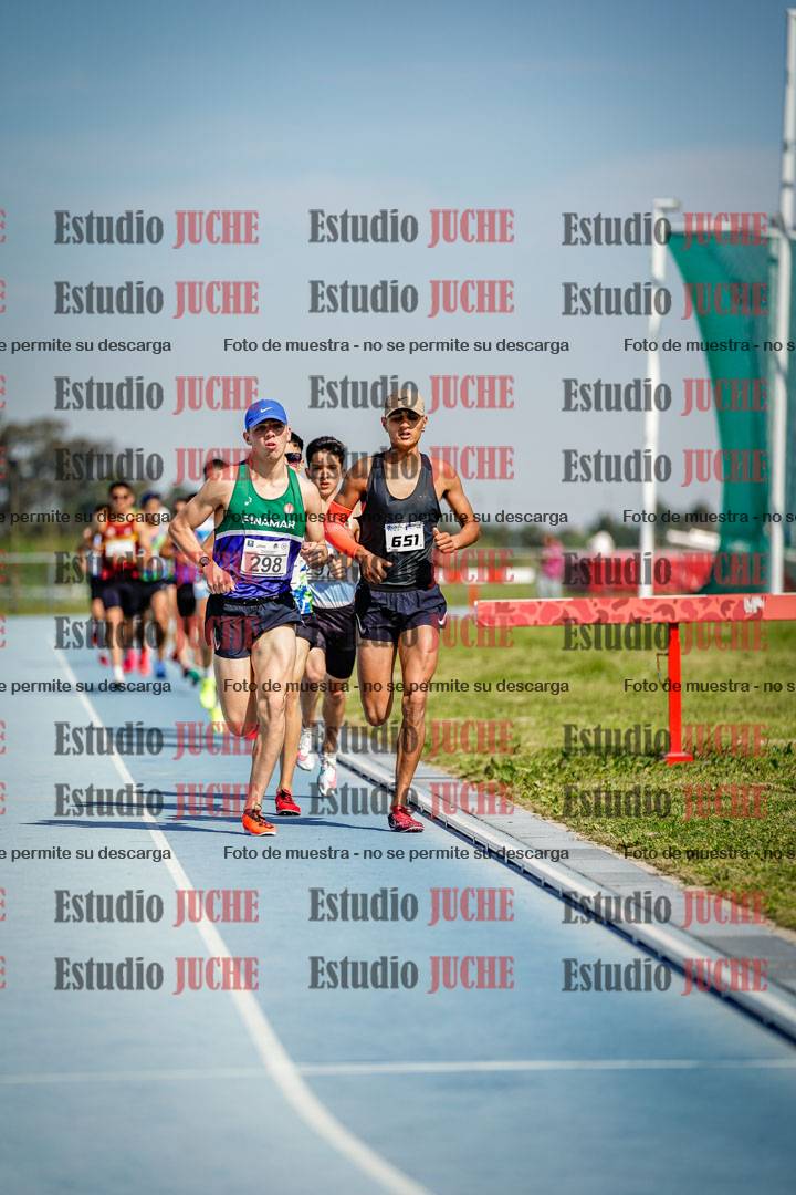 Fotos de los 3000 m llanos de varones