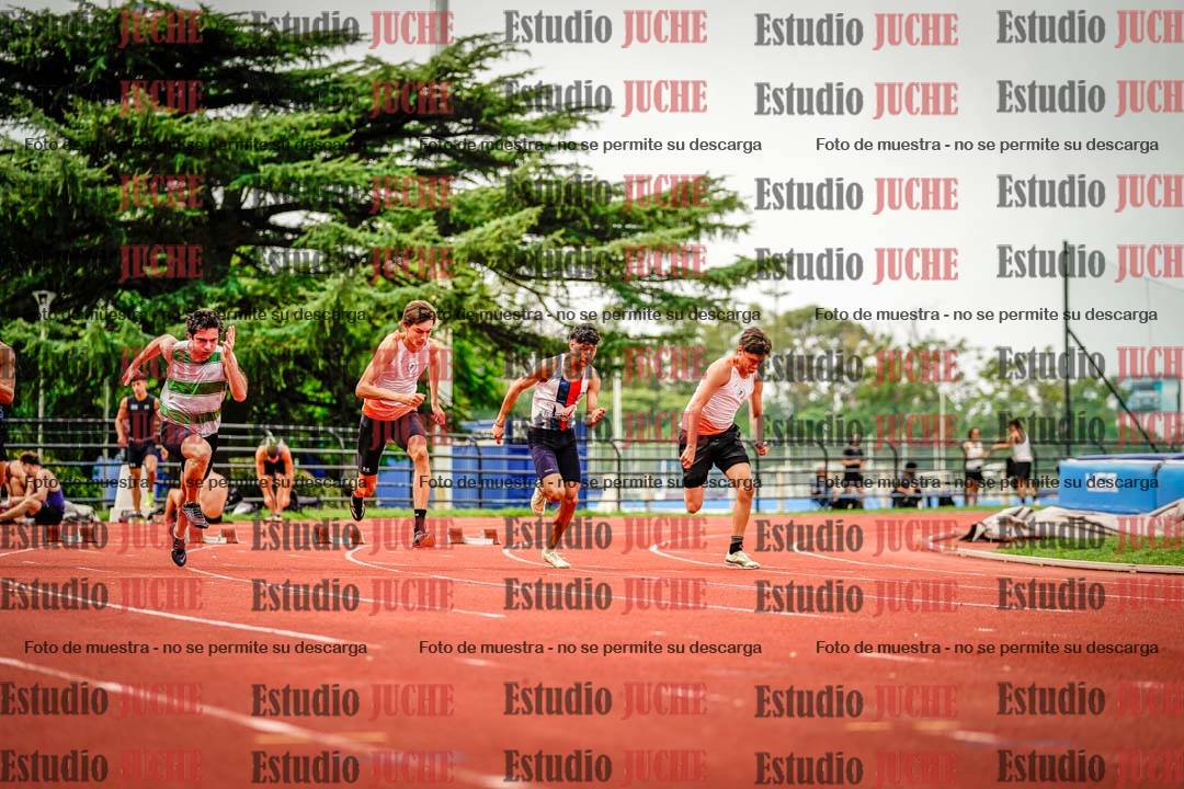 Fotos de los 100 m llanos de varones - FINAL