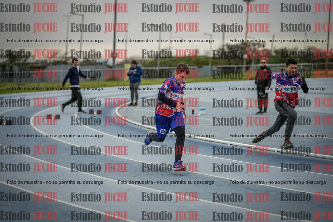 Fotos de los 150 m llanos de varones - U14