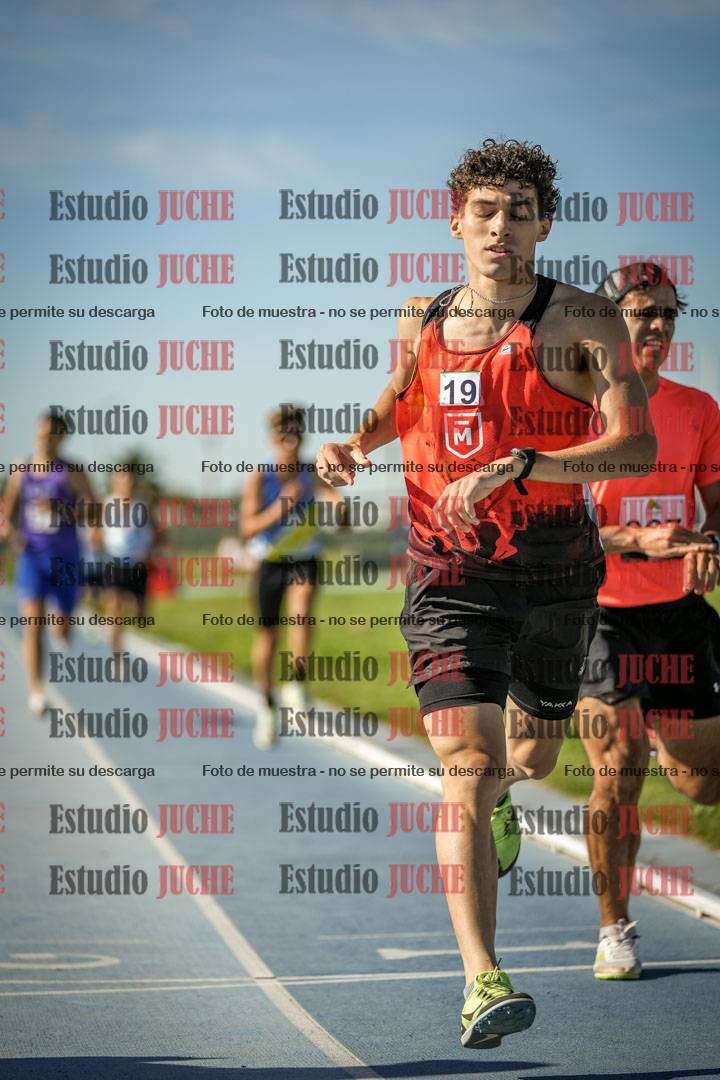 Fotos de los 1500 m llanos de varones