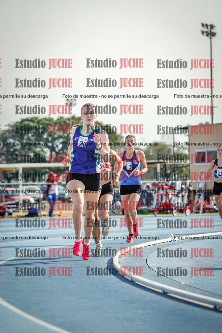 Fotos de los 800 m llanos de mujeres - combinadas 7
