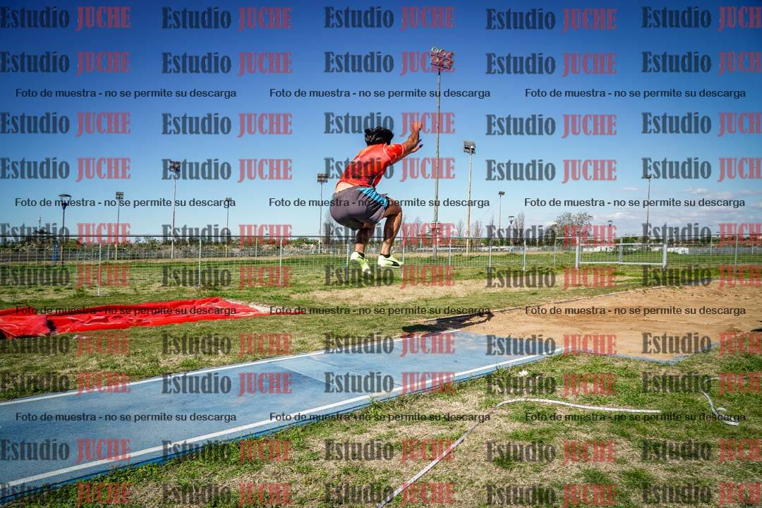 Fotos del salto triple de varones