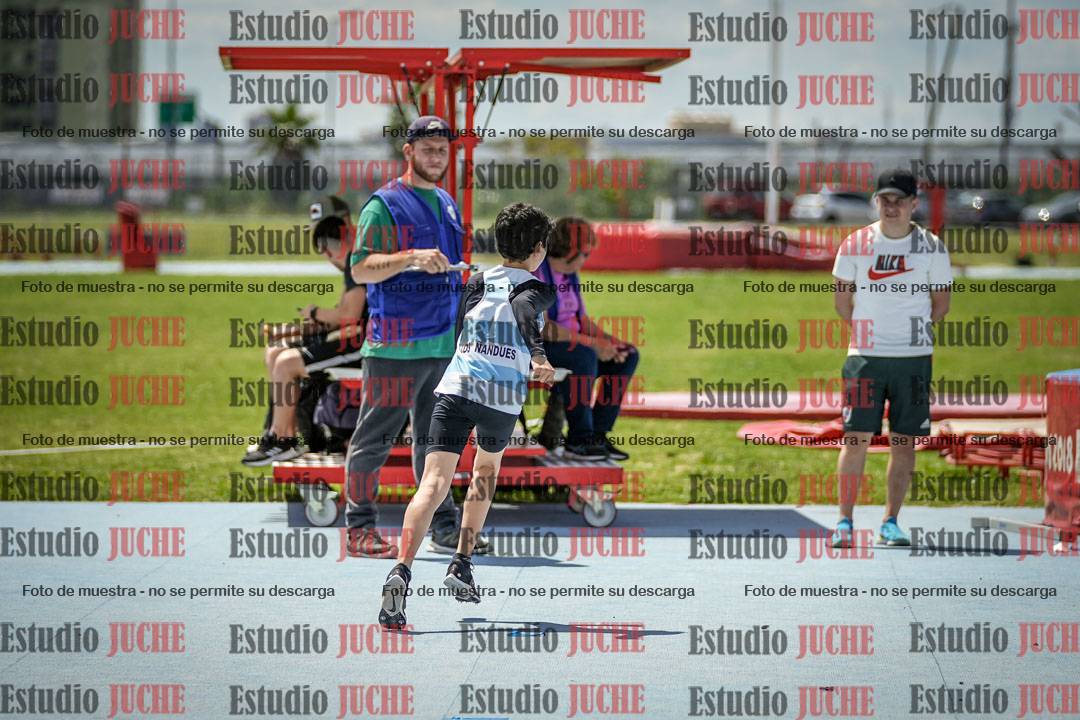 Fotos del salto en alto de varones - U12
