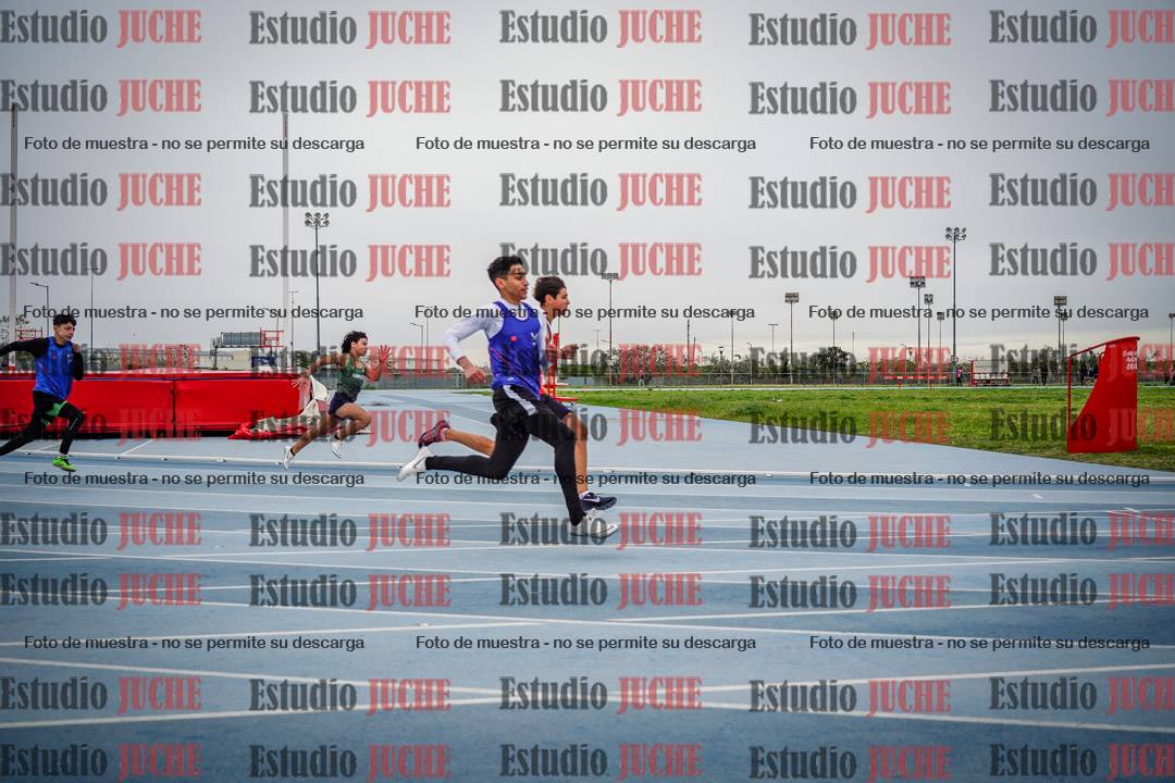 Fotos de los 150 m llanos de varones - U14