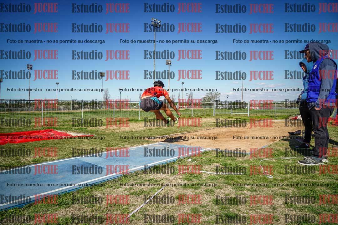 Fotos del salto triple de varones