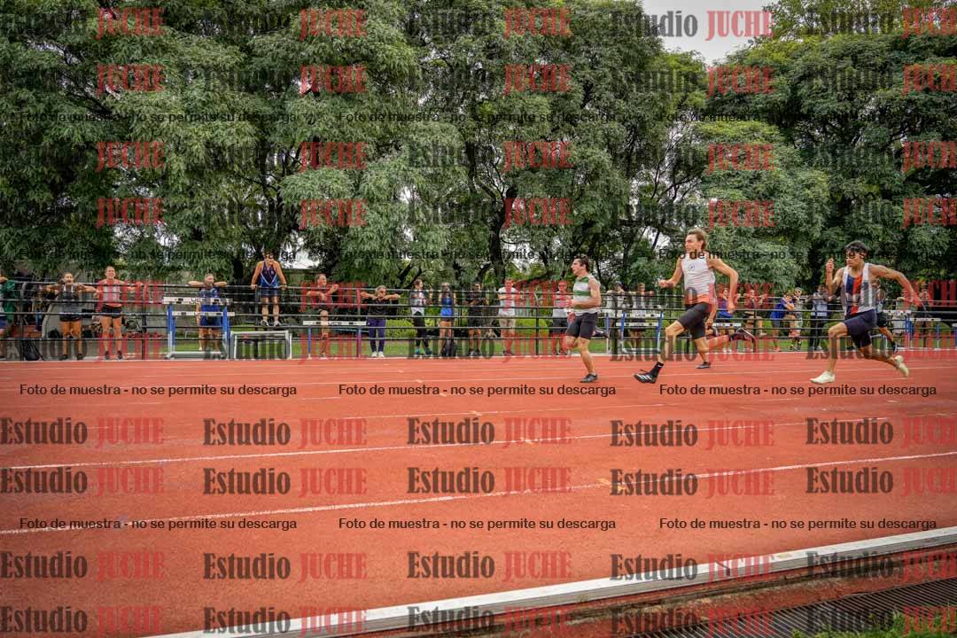 Fotos de los 100 m llanos de varones - FINAL