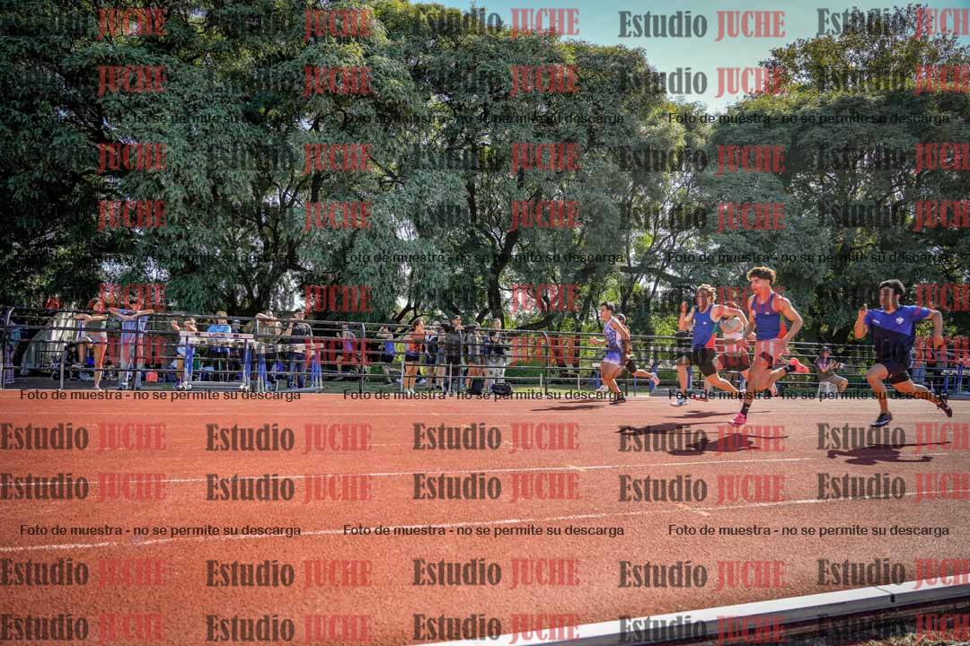 Fotos de los 100 m llanos de varones