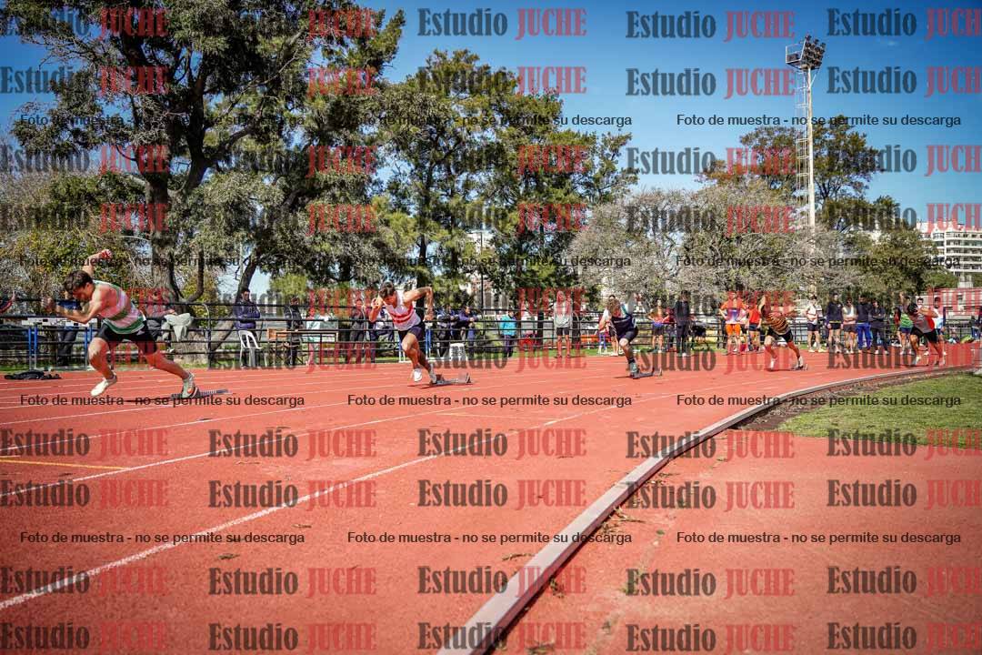 Fotos de los 200 m llanos de varones