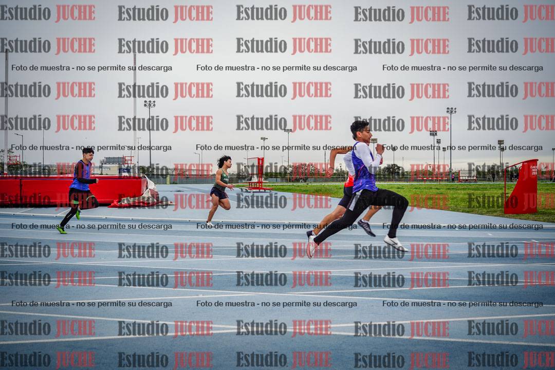 Fotos de los 150 m llanos de varones - U14