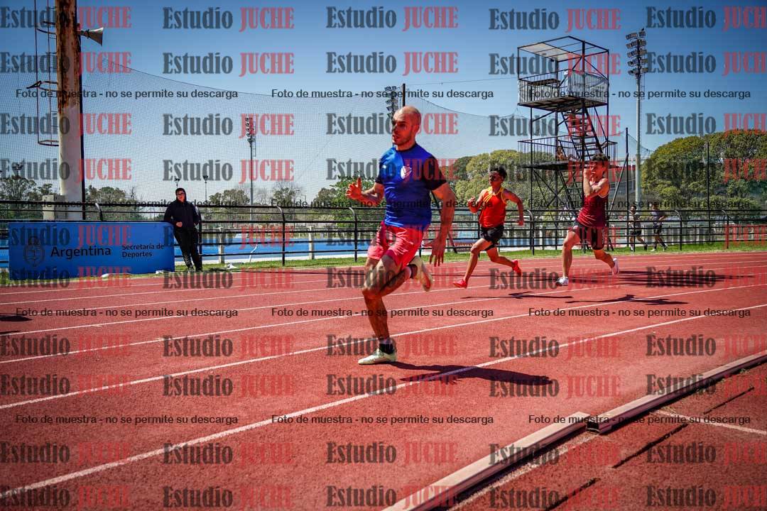 Fotos de los 200 m llanos de varones