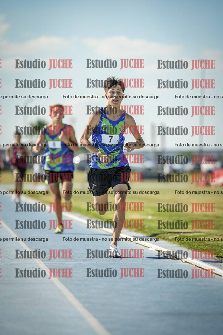 Fotos de los 600 m llanos de varones