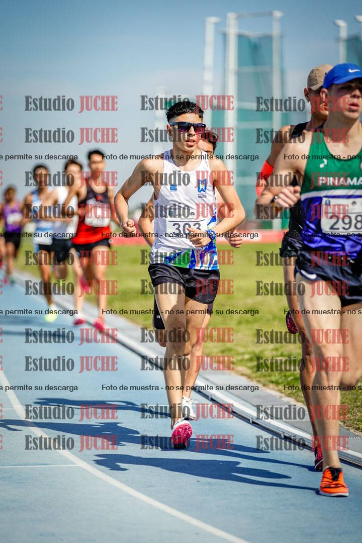 Fotos de los 3000 m llanos de varones