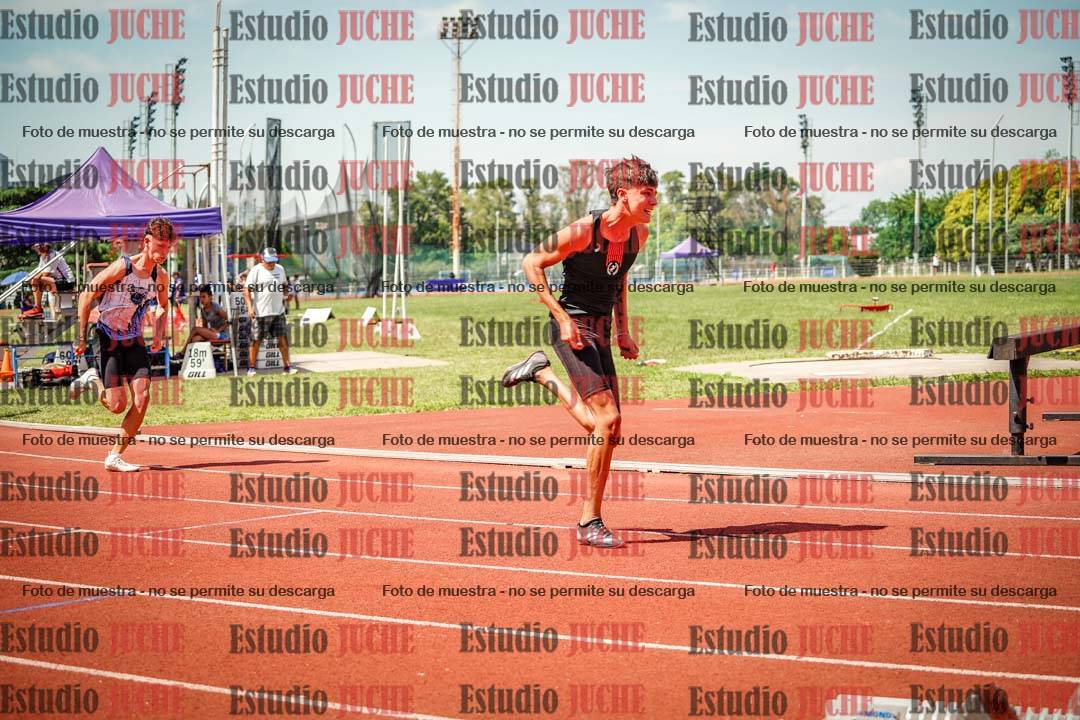 Fotos de los 400 m llanos de varones