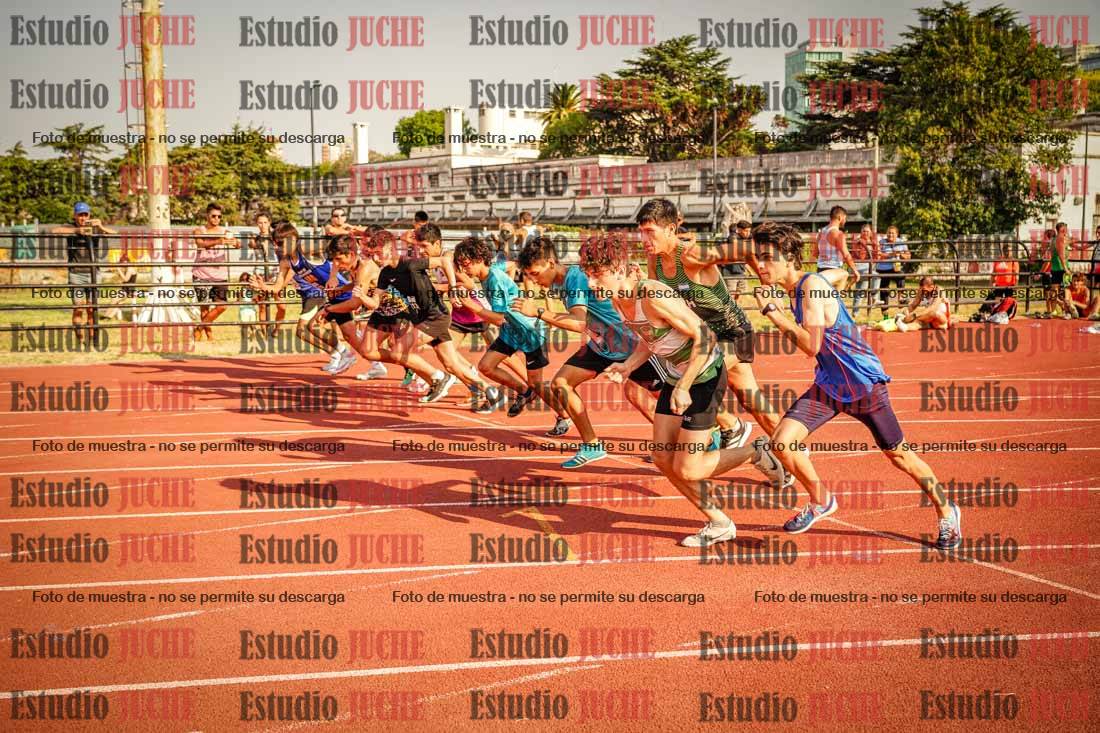 Fotos de los 1500 m llanos de varones