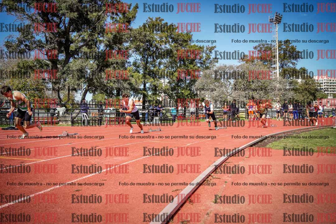 Fotos de los 200 m llanos de varones