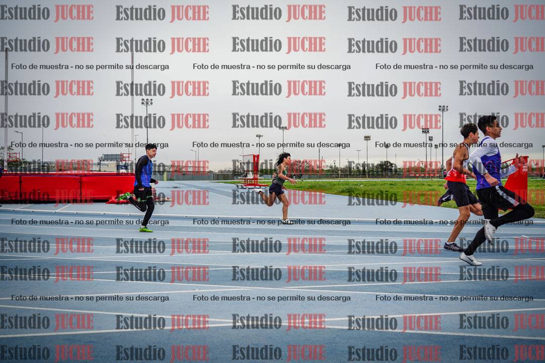 Fotos de los 150 m llanos de varones - U14
