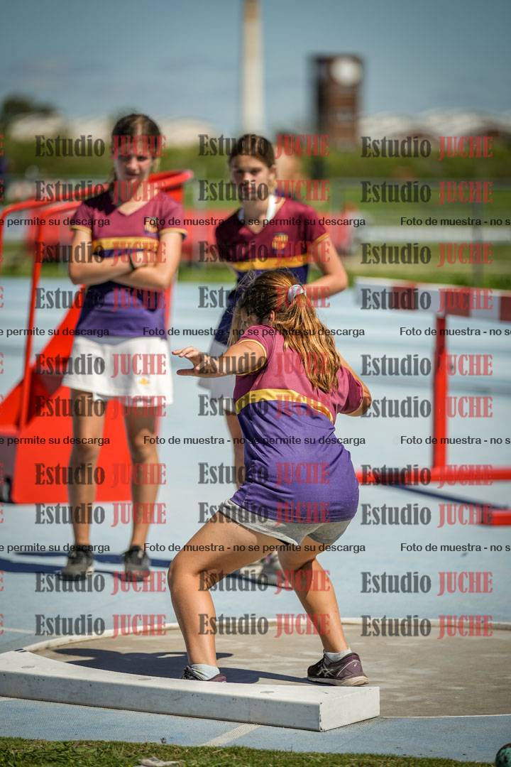 Fotos del lanzamiento de bala de mujeres - U14