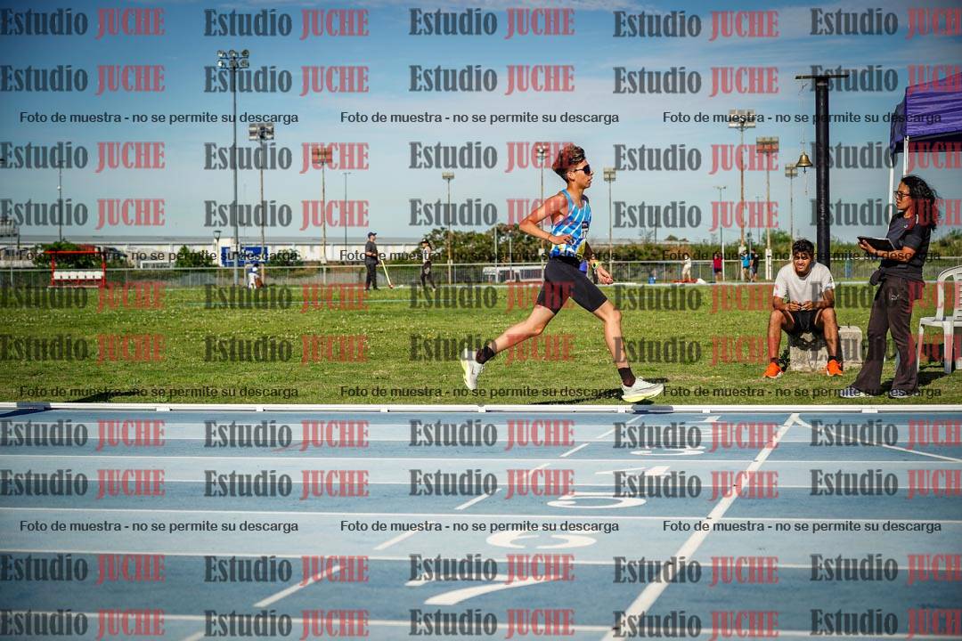 Fotos de los 1500 m llanos de varones