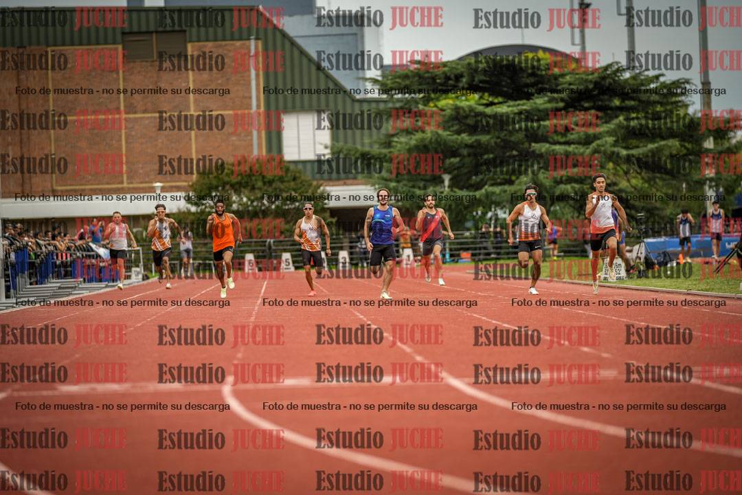 Fotos de los 400 m llanos de varones