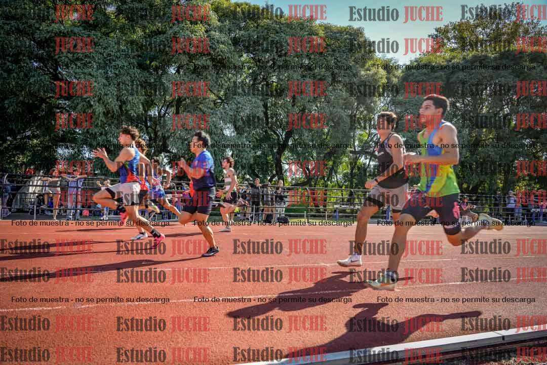 Fotos de los 100 m llanos de varones