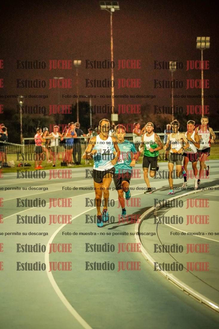 Fotos de los 3000 m llanos de varones