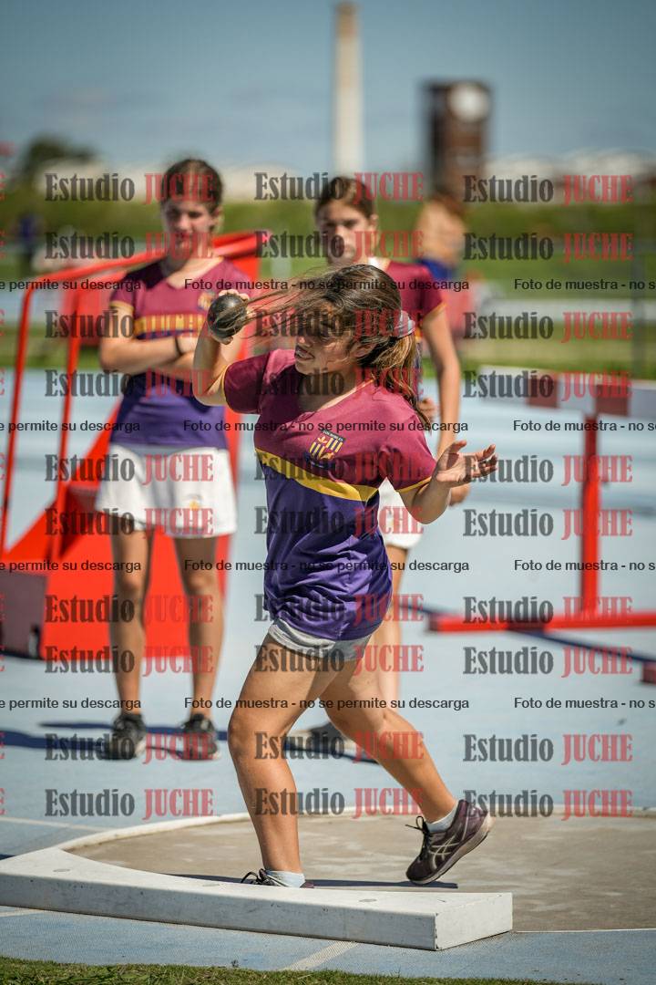 Fotos del lanzamiento de bala de mujeres - U14