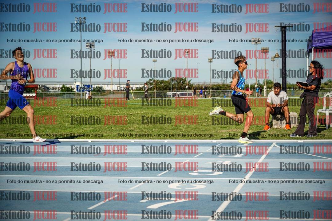 Fotos de los 1500 m llanos de varones