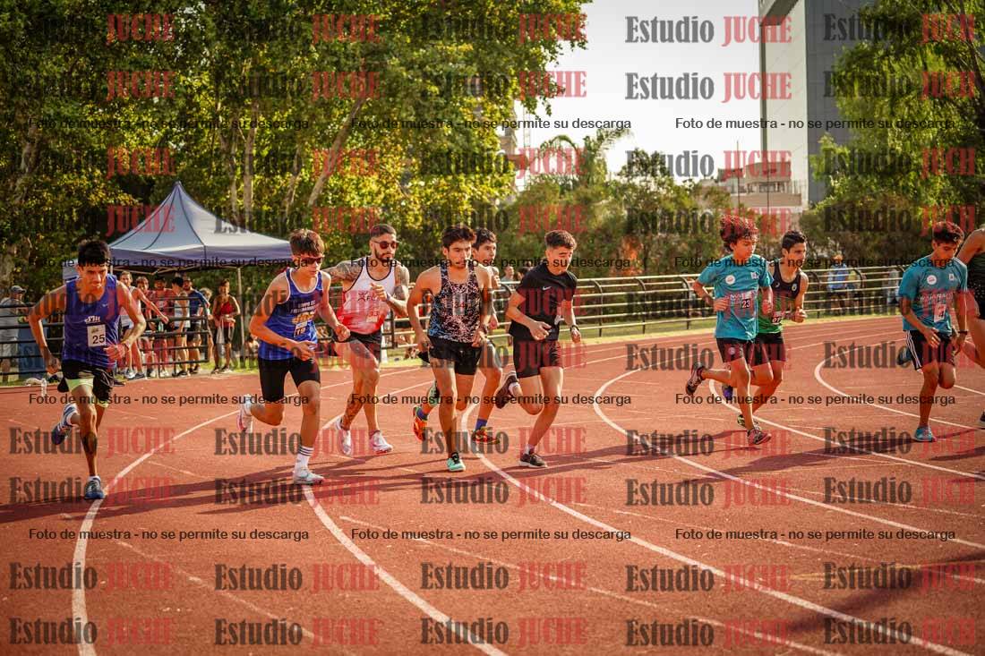 Fotos de los 1500 m llanos de varones