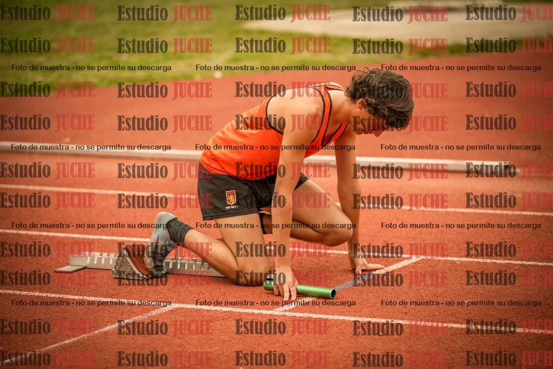 Fotos de las Postas 4x400 m de varones