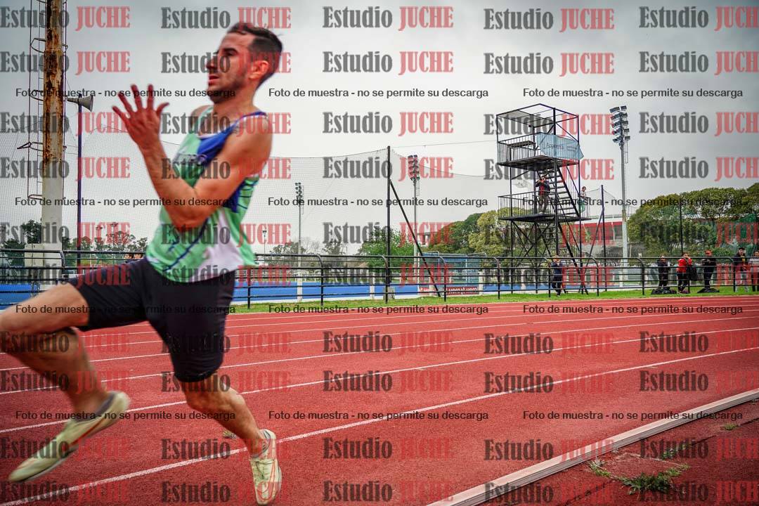 Fotos de los 200 m llanos de varones