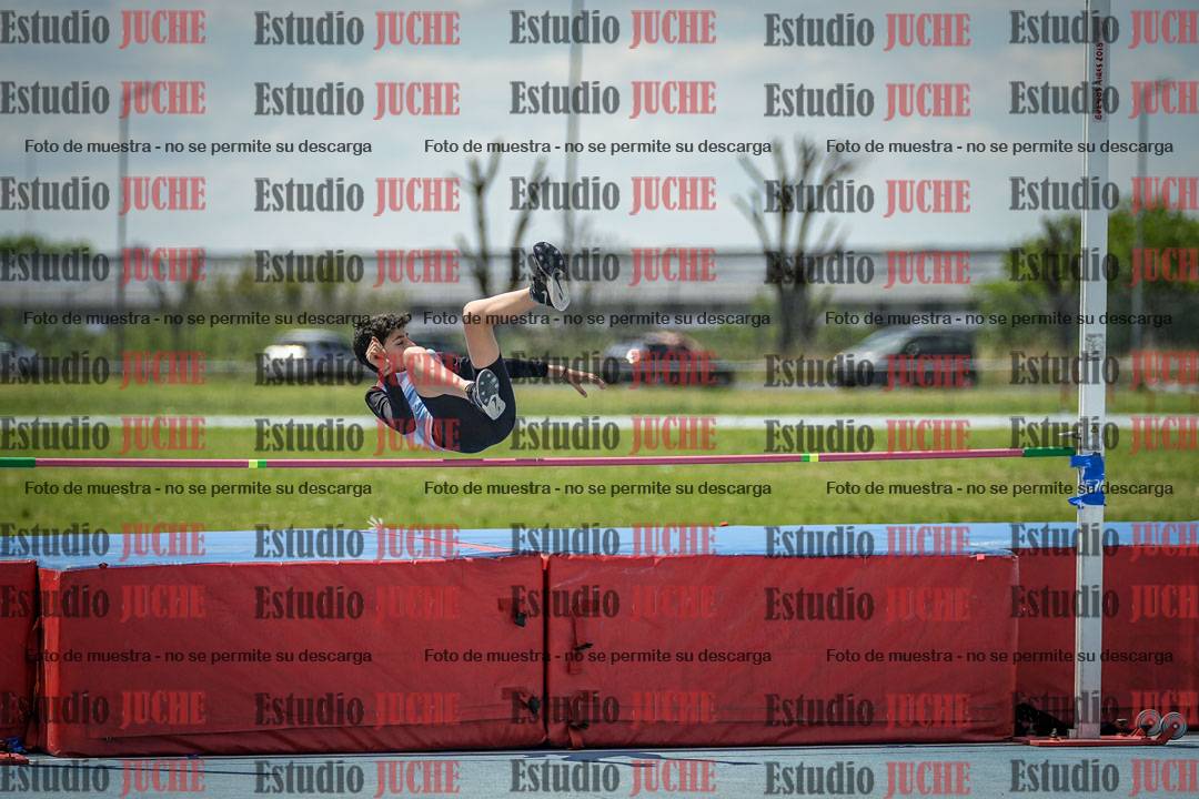 Fotos del salto en alto de varones - U12