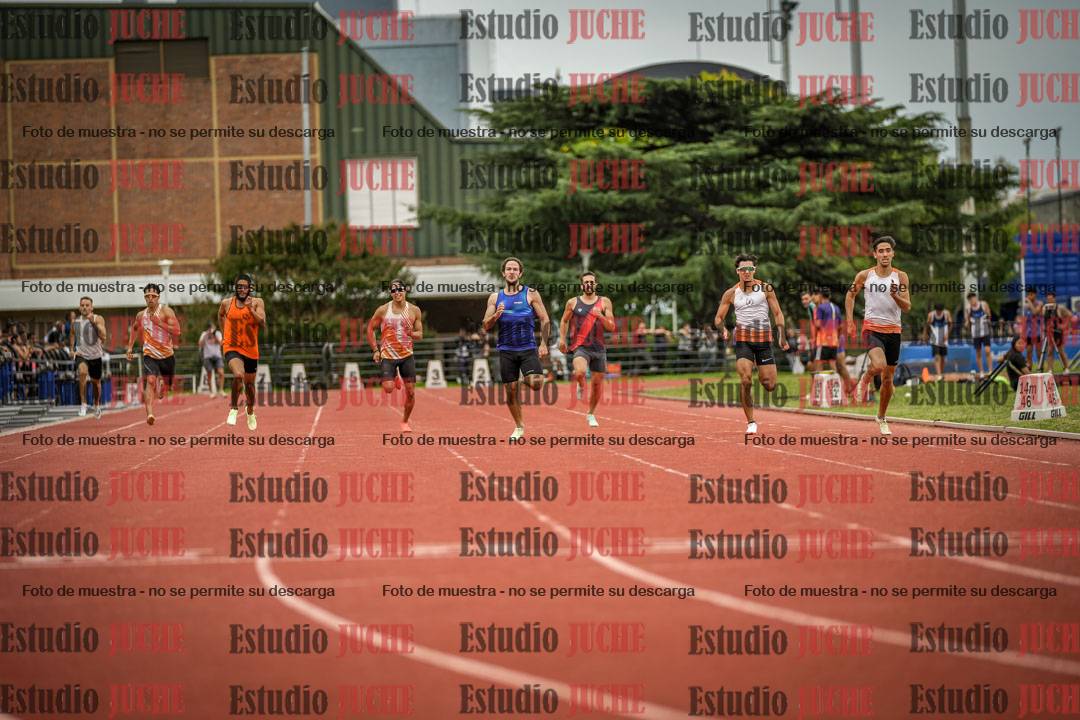 Fotos de los 400 m llanos de varones