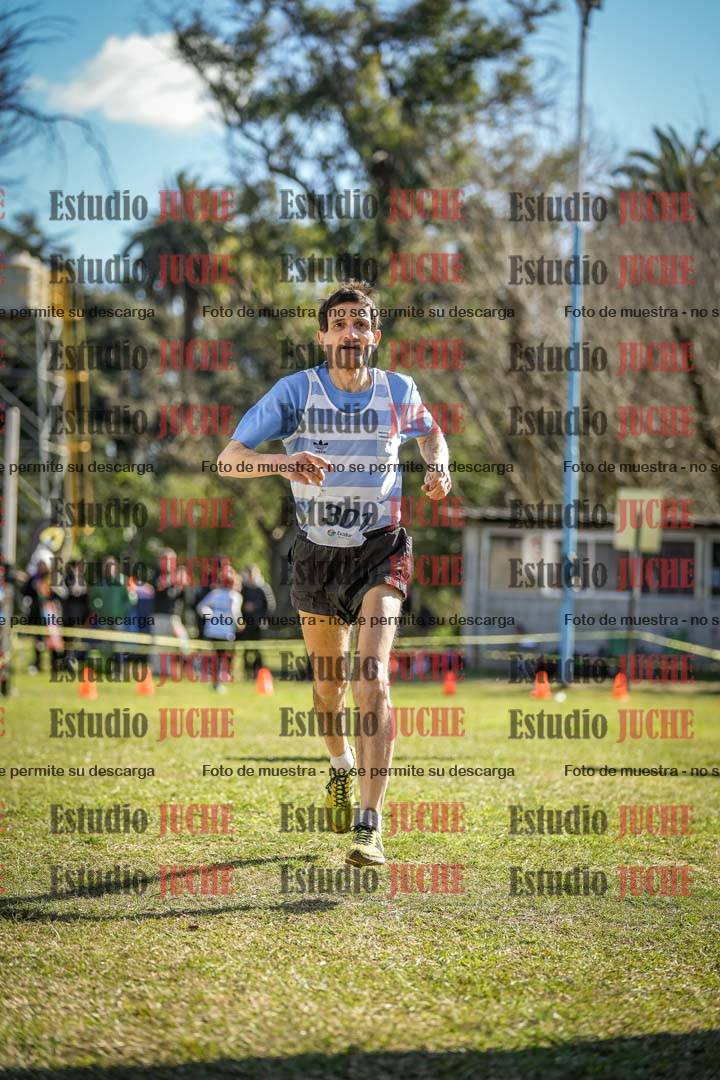 Fotos de la llegada del cross de 1500 m
