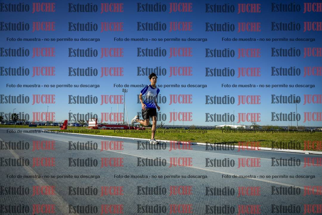 Fotos de los 2000 m llanos de varones