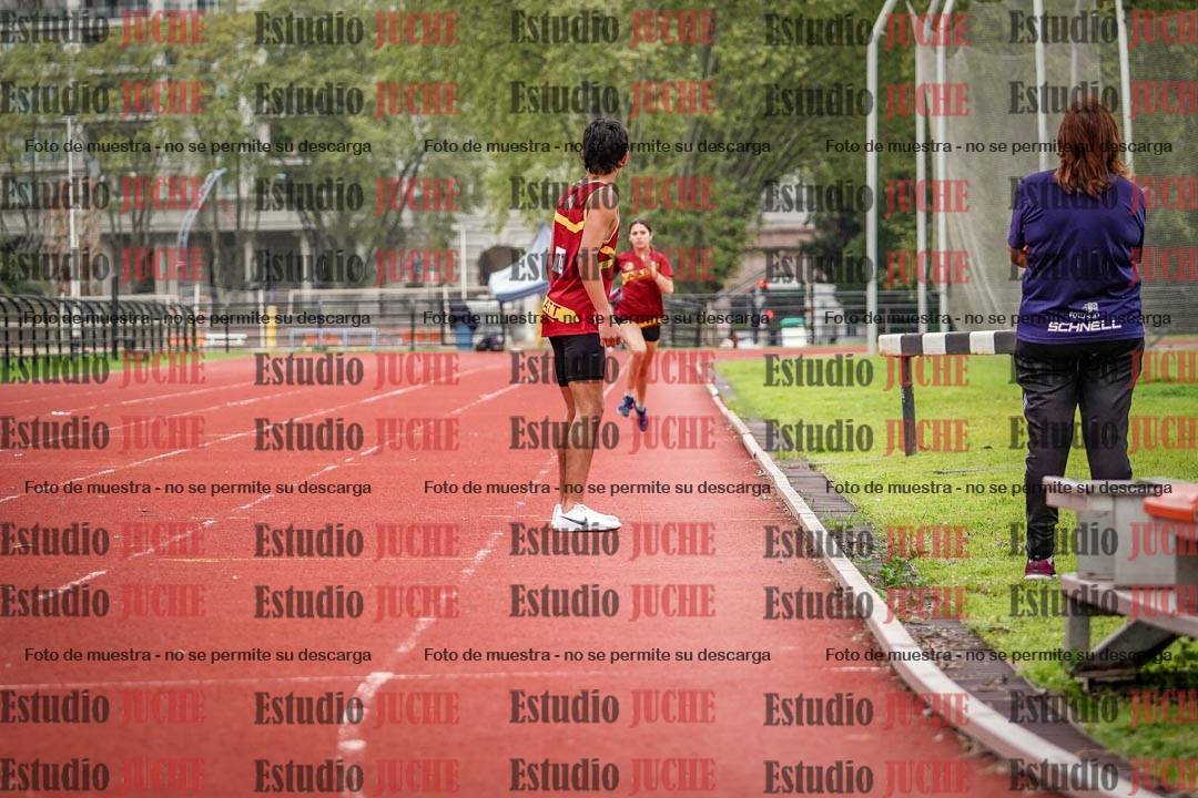 Fotos de las postas 8x200 m mixtas