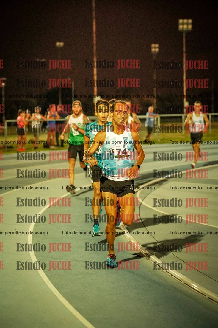 Fotos de los 3000 m llanos de varones