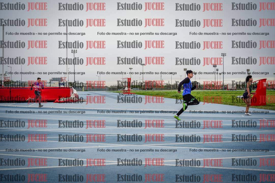 Fotos de los 150 m llanos de varones - U14